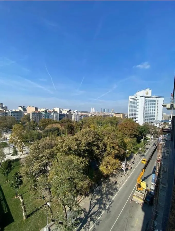 Apartment Wonder Homes- Wonder Penthouse With Large Terrace Taksim Square Istanbul