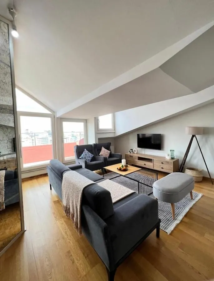 Wonder Homes- Wonder Penthouse With Large Terrace Taksim Square Istanbul